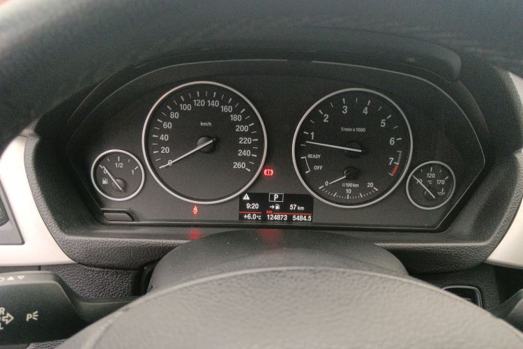 宝马3系GT 2017款 320i 时尚型局部细节14