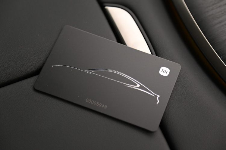 小米汽车 小米SU7 2024款 后驱长续航智驾版中控内饰7001