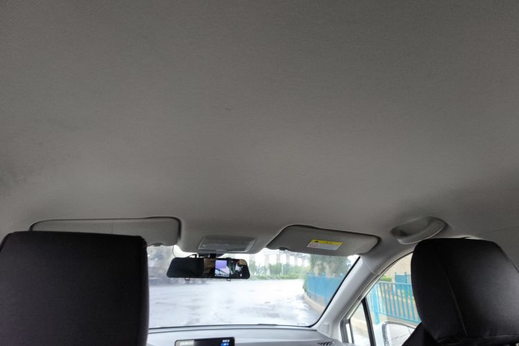 五菱汽车 五菱佳辰 2022款 1.5L 手动乐享精英型中控内饰22