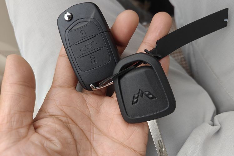 五菱汽车 宏光MINIEV 2024款 第三代 215km 青春版中控内饰11