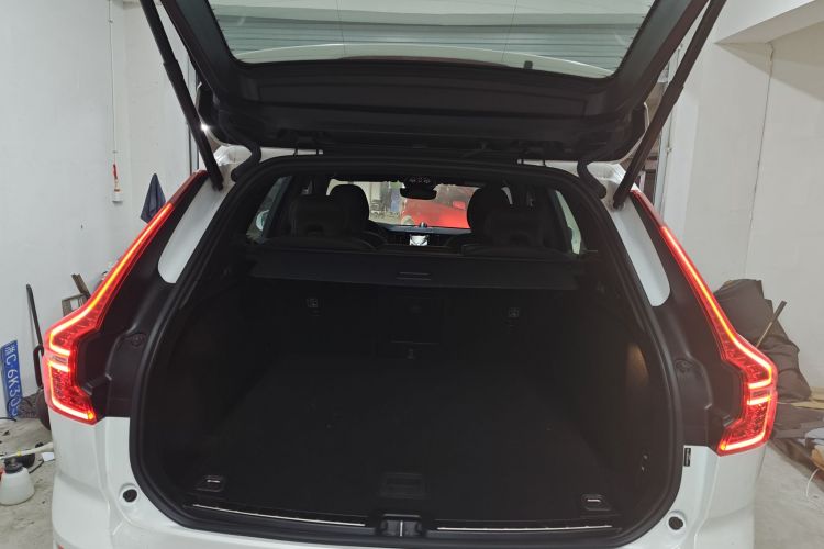 沃尔沃XC60新能源 2024款 T8 插电混动 长续航四驱智雅豪华版局部细节23