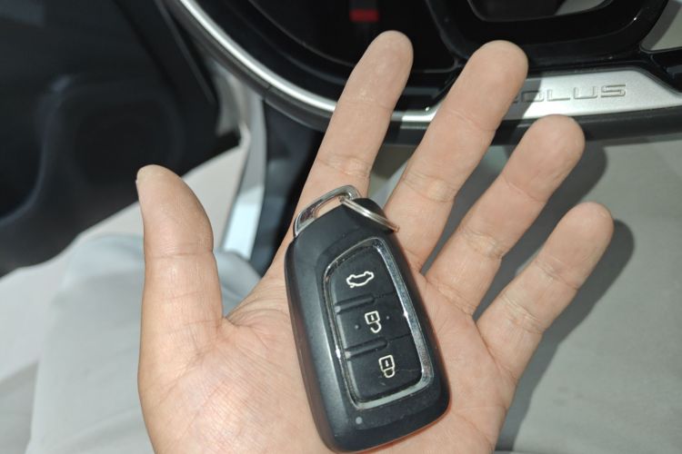 东风风神E70 2023款 PRO 智行版中控内饰7001