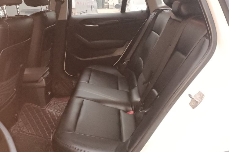 宝马X1 2015款 sDrive18i 时尚晋级版中控内饰21