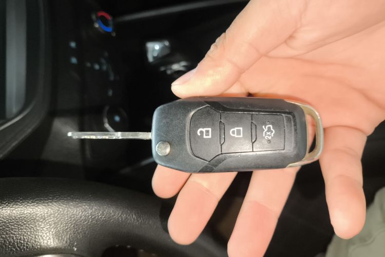 福特 福睿斯 2019款 改款 1.5L 自动悦享型 国VI中控内饰7001