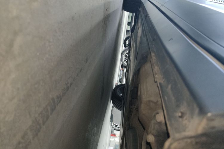 大众 T-ROC探歌 2018款 280TSI DSG两驱舒适型 国V局部细节9002