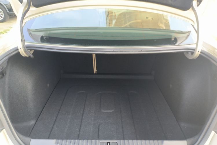 别克 英朗 2013款 GT 1.6L 自动时尚版局部细节23