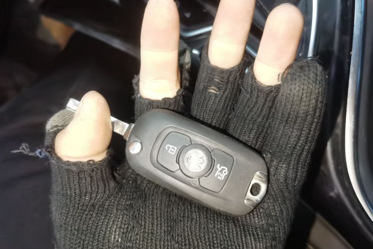 别克 威朗 2023款 Pro 乐享版中控内饰7001