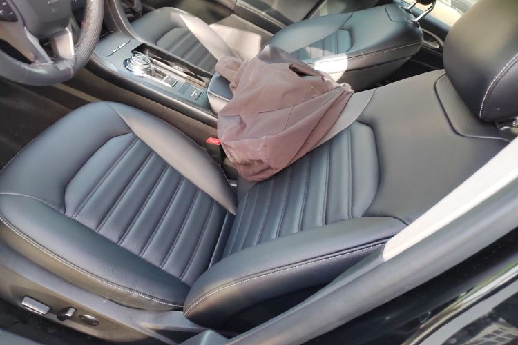 福特 蒙迪欧 2018款 EcoBoost 180 智控时尚型 国V中控内饰19