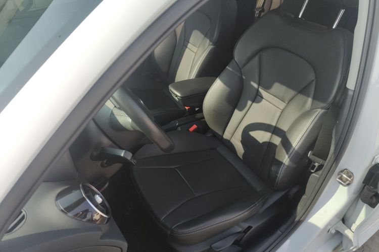 奥迪A1 2014款 30 TFSI Sportback舒适型局部细节19