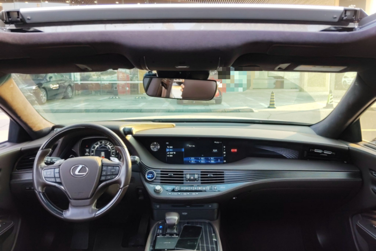 雷克萨斯LS 2020款 500h 豪华版 国VI中控内饰22