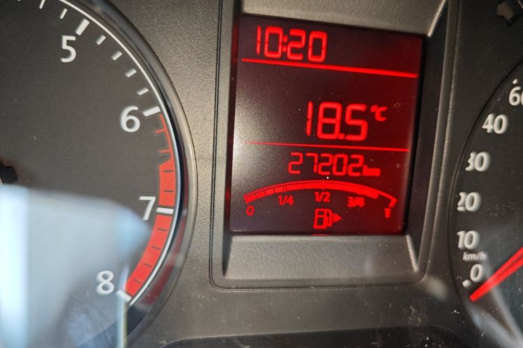 大众 捷达 2015款 质惠版 1.6L 手动时尚型中控内饰15