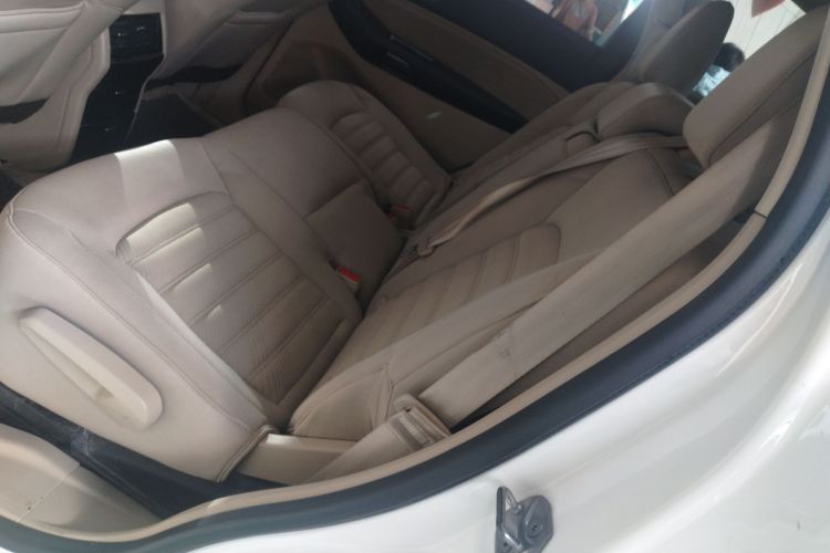 福特 锐界 2016款 EcoBoost 245 两驱精锐型 5座中控内饰7004