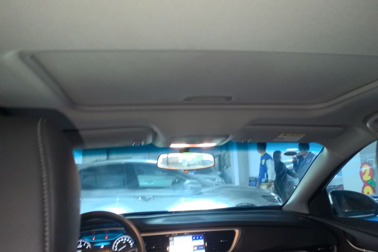 别克 英朗 2021款 改款 典范 1.5L 自动精英型中控内饰22