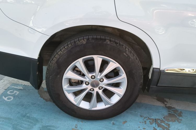 哈弗H6 2018款 运动版 1.5T 自动两驱精英型 国V车身外观6008