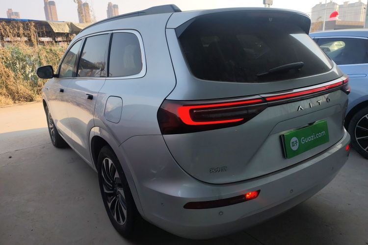 鸿蒙智行 问界M7 2024款 1.5T 智驾四驱Max版 6座车身外观4