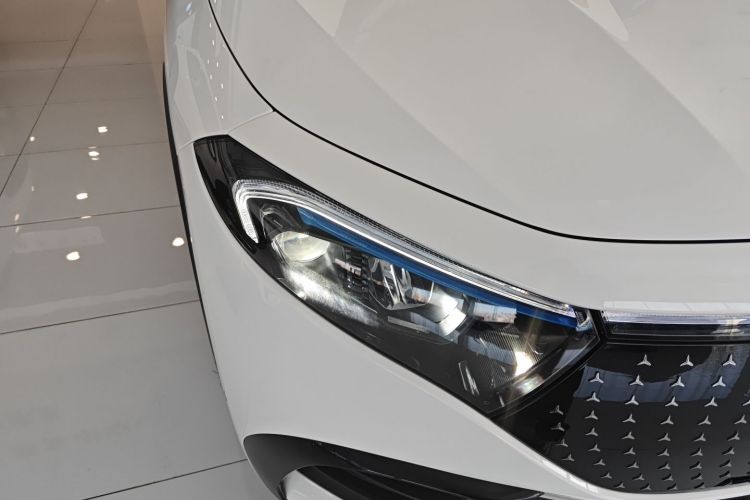 奔驰EQA 2025款 EQA 260车身外观8