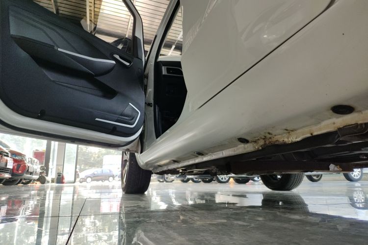 江铃集团新能源 江铃E200N 2018款 E200N 时尚型(250KM)局部细节9002