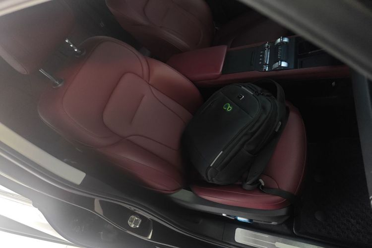 坦克300 2025款 2.0T 征服者局部细节41