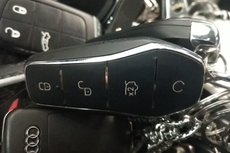 比亚迪 元PLUS 2023款 冠军版 510KM 超越型中控内饰11