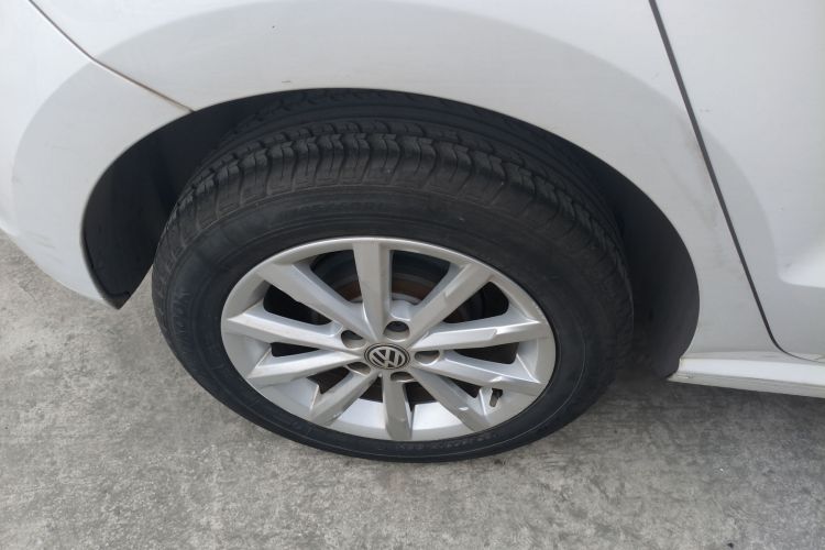 大众 Polo 2014款 1.6L 自动豪华版车身外观6008