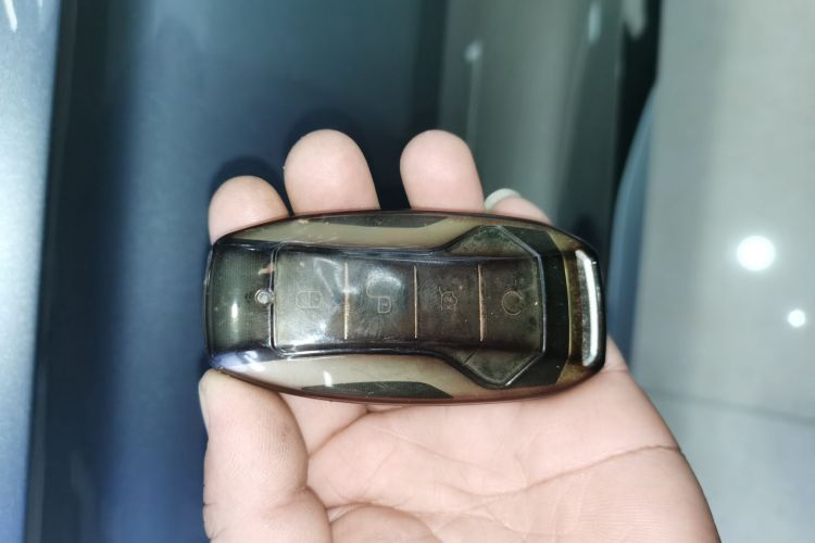 比亚迪 宋PLUS新能源 2021款 DM-i 51KM 尊荣型中控内饰11