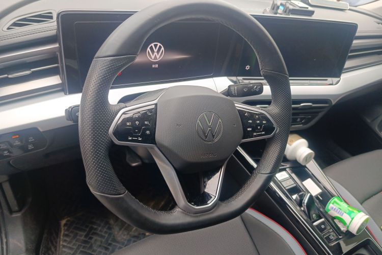 大众 2022款 凌渡L 280TSI DSG酷辣版中控内饰13