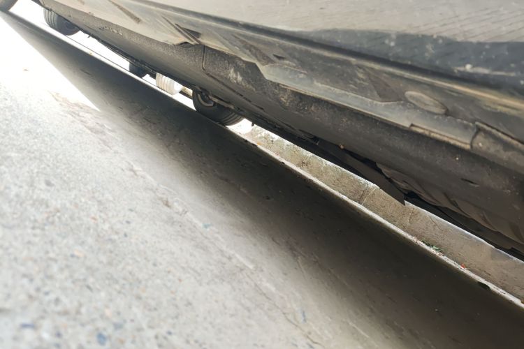 奥迪A6L 2017款 30 FSI 技术型局部细节9003