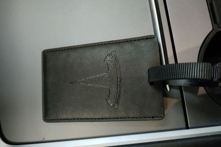 特斯拉 Model Y 2022款 改款 后轮驱动版中控内饰7001