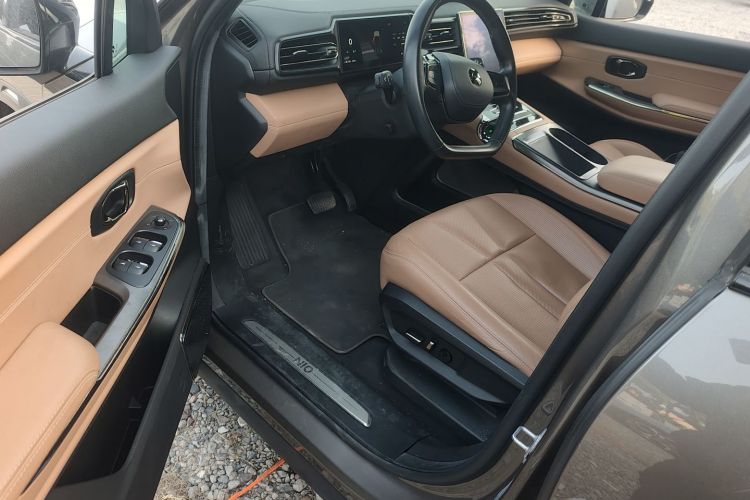 蔚来ES8 2020款 415KM 七座版中控内饰7003