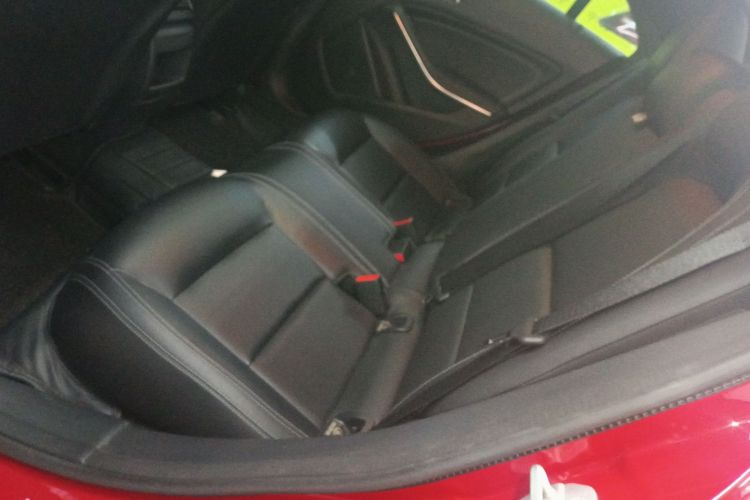 奔驰CLA 2017款 改款 CLA 200 时尚型中控内饰21