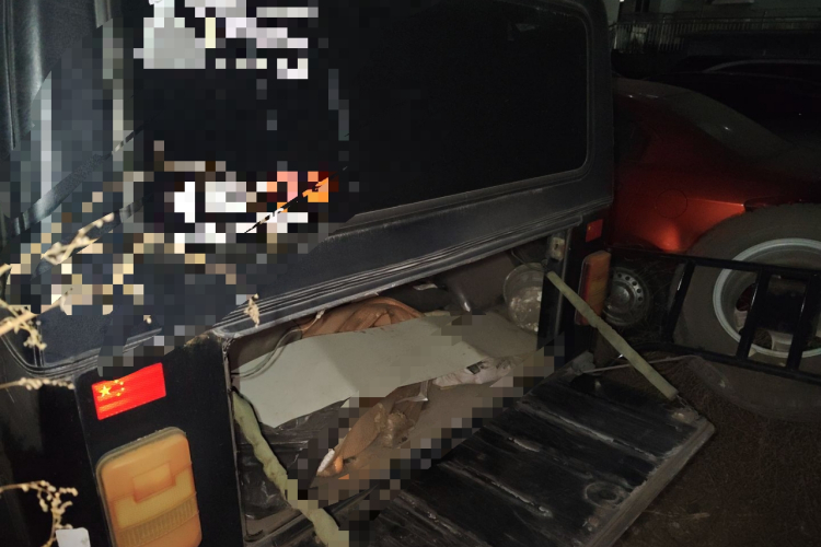 BAW北汽制造 战旗 2016款 2.0L CK豪华型 国V中控内饰23