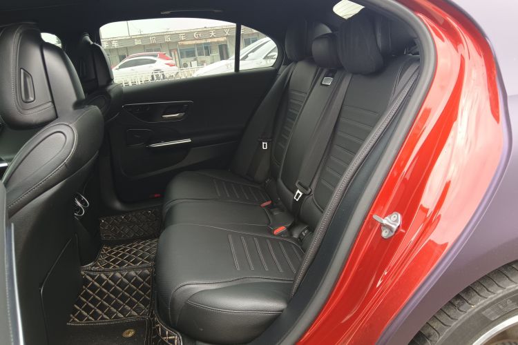 奔驰C级 2022款 改款 C 200 L 运动版中控内饰7004