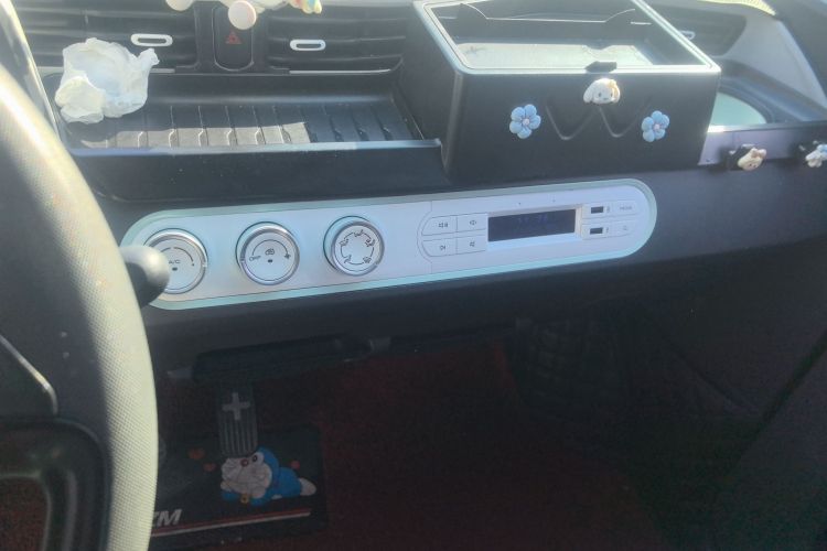 五菱汽车 宏光MINIEV 2022款 悦享款 磷酸铁锂中控内饰16