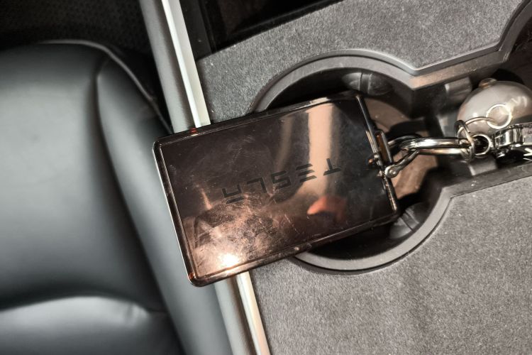 特斯拉 Model 3 2021款 标准续航后驱升级版 3D6中控内饰7001