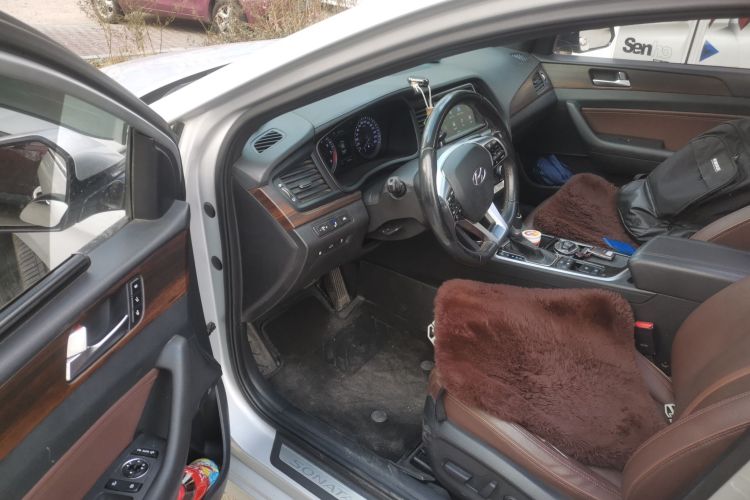 现代 索纳塔 2018款 2.0T TOP旗舰型 国V中控内饰20