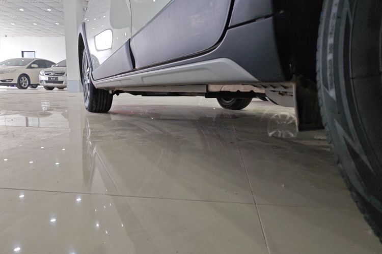 丰田 YARiS L 致炫 2021款 致炫X 1.5L CVT豪华版局部细节9002