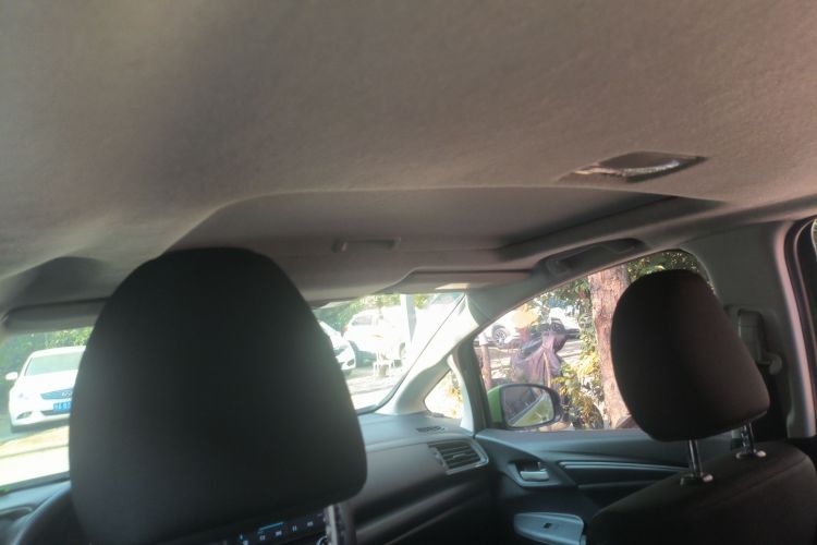 本田 飞度 2018款 1.5L CVT舒适天窗版中控内饰22