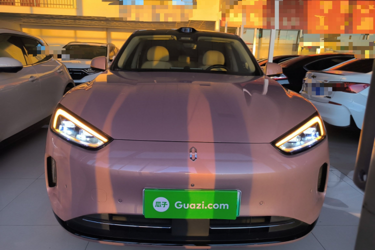 鸿蒙智行 问界M5 2023款 纯电四驱智驾版车身外观2