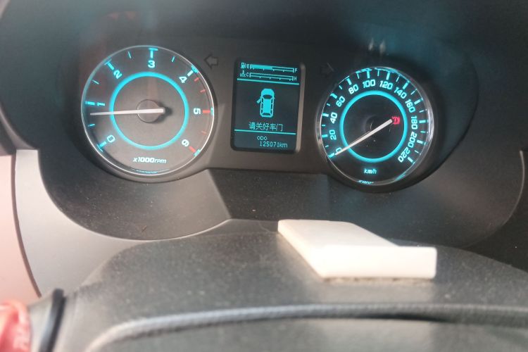 江汽集团 瑞风M5 2017款 1.9T 柴油手动商务版中控内饰15