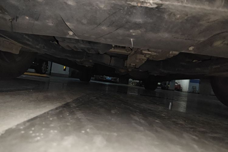 广汽传祺 传祺M8 2023款 领秀系列 390T 至尊版局部细节9008