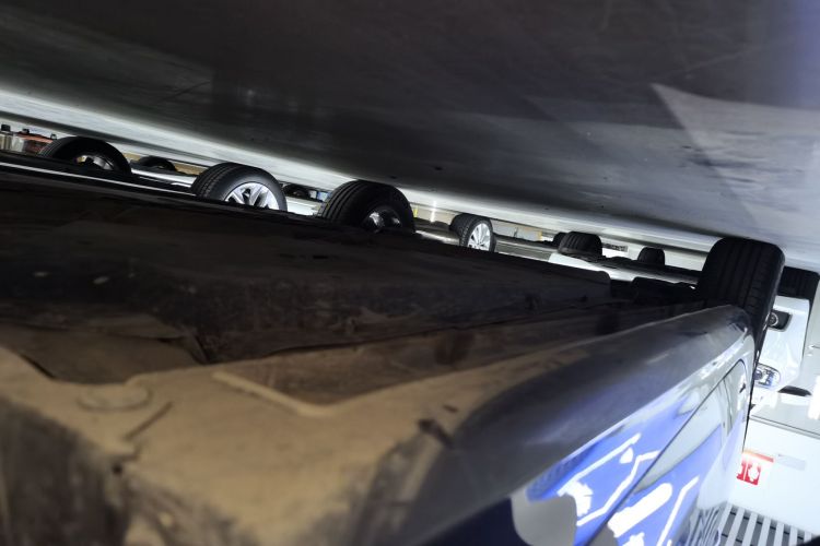 长安 逸动 2023款 畅享版 PLUS 蓝鲸NE 1.4T GDI DCT尊贵版局部细节9001