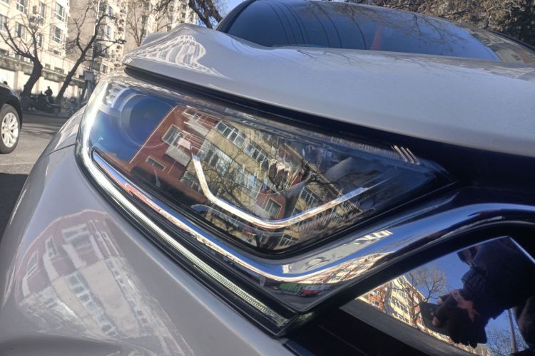 本田CR-V 2019款 240TURBO CVT两驱风尚版 国VI车身外观8