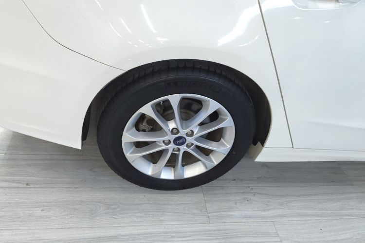 福特 蒙迪欧 2020款 EcoBoost 200 时尚型车身外观6003