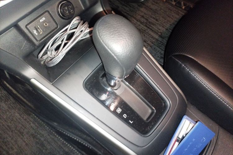 日产 轩逸 2022款 经典 1.6XE CVT舒适版中控内饰18