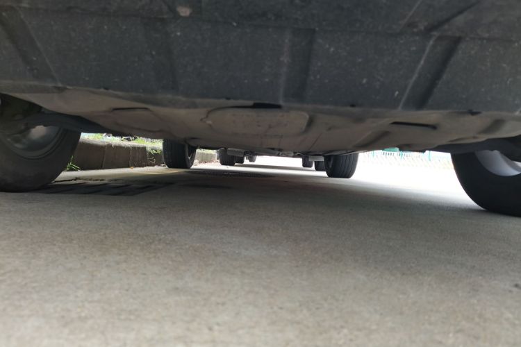 比亚迪 宋Pro 2019款 1.5T 自动尊贵型局部细节9008