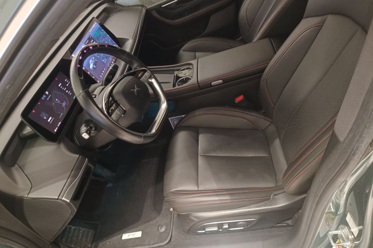 小鹏P7 2023款 P7i 702 Pro局部细节19