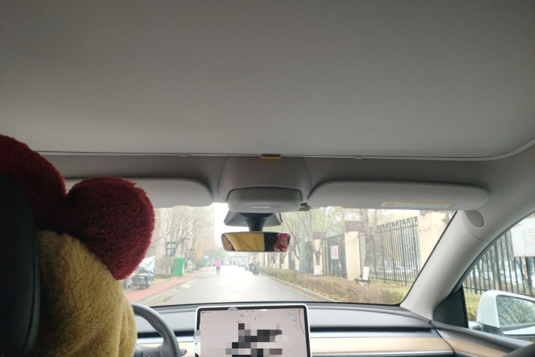 特斯拉 Model Y 2022款 后轮驱动版局部细节22