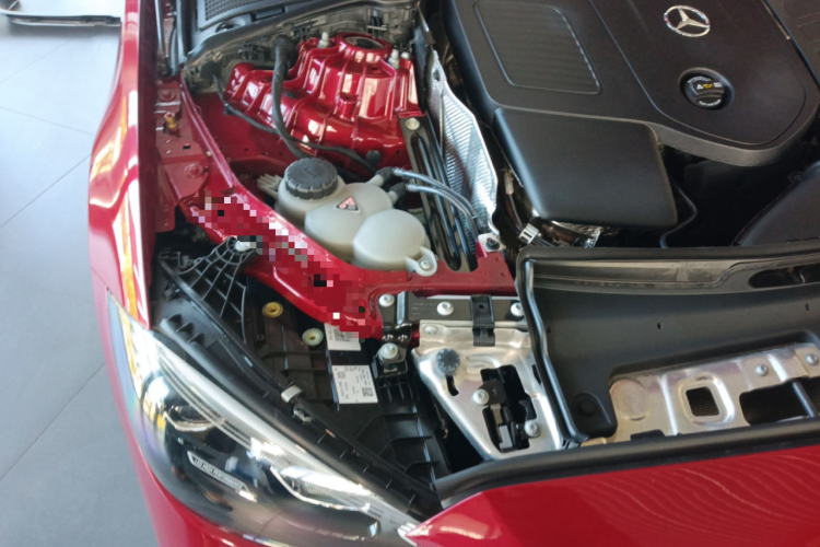 奔驰C级 2024款 C 200 L 运动版机舱底盘25