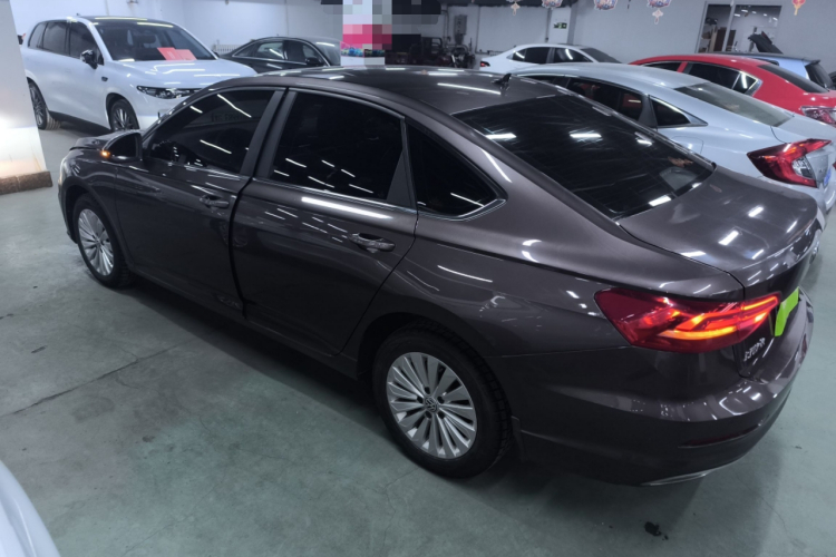 大众 朗逸 2019款 1.5L 自动舒适版 国VI车身外观4