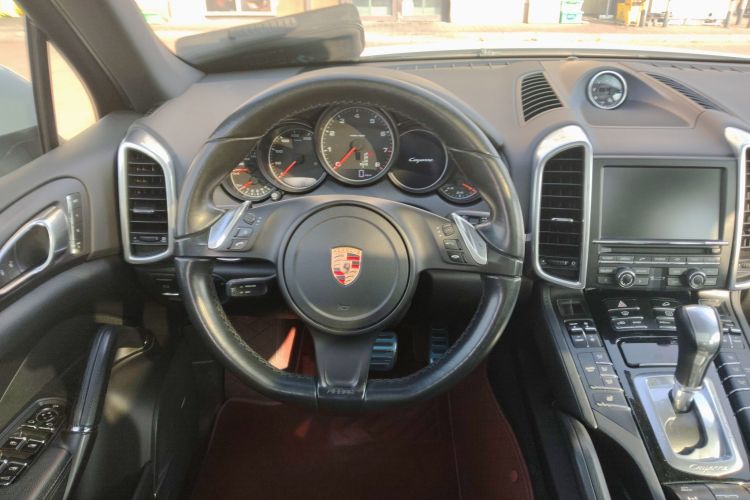 保时捷 2014款 Cayenne Platinum Edition 3.0T中控内饰13